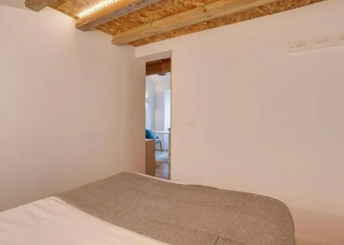 Portucale ! Santos Loft Mezzanine Lägenhet *