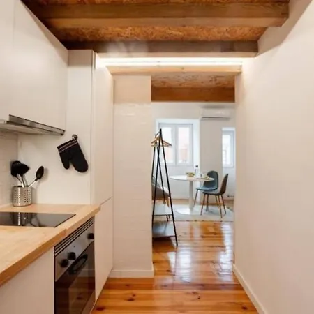 Portucale ! Santos Loft Mezzanine * Lisbona