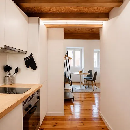 Portucale ! Santos Loft Mezzanine Appartamento