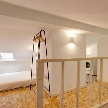 Lägenhet Portucale ! Santos Loft Mezzanine